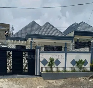 3bdrm House in Bole for sale