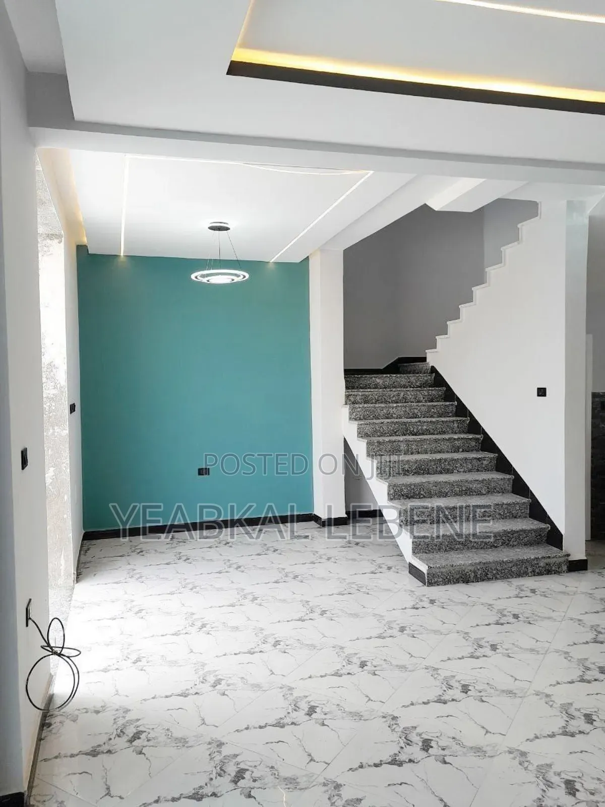 10bdrm House in Bole for sale