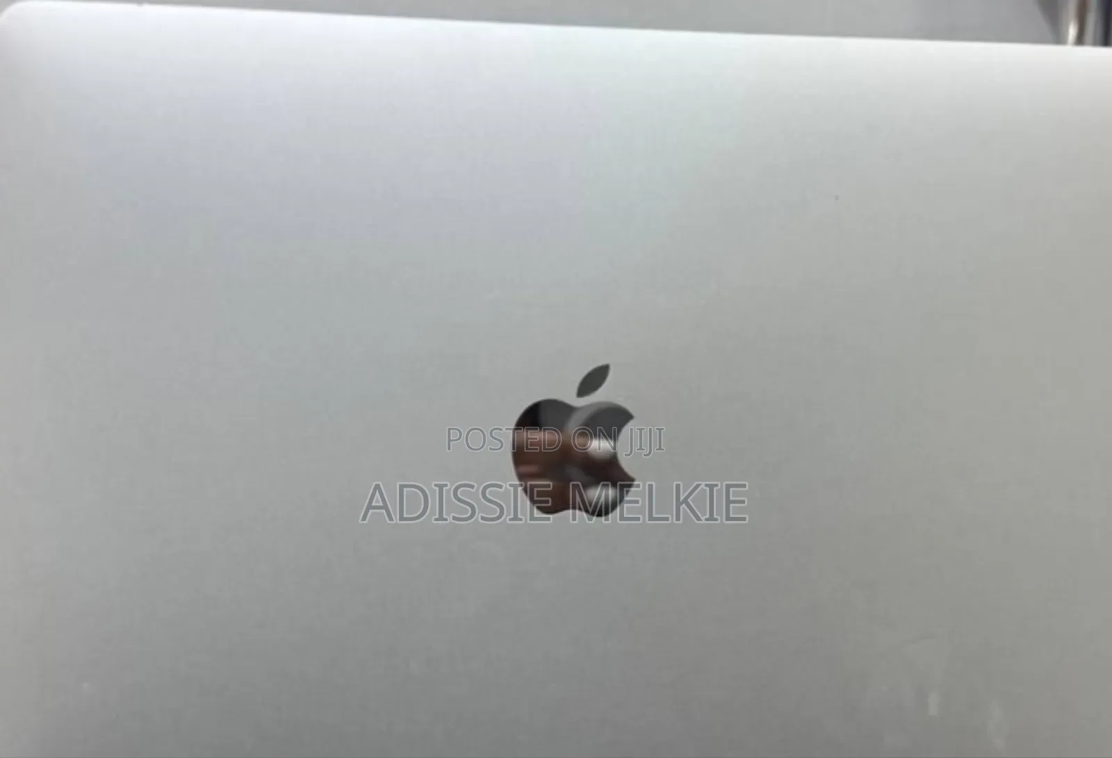 New Laptop Apple MacBook Pro 2017 8GB Intel Core I5 SSD 128GB