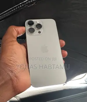 New Apple iPhone 15 Pro Max 256 GB