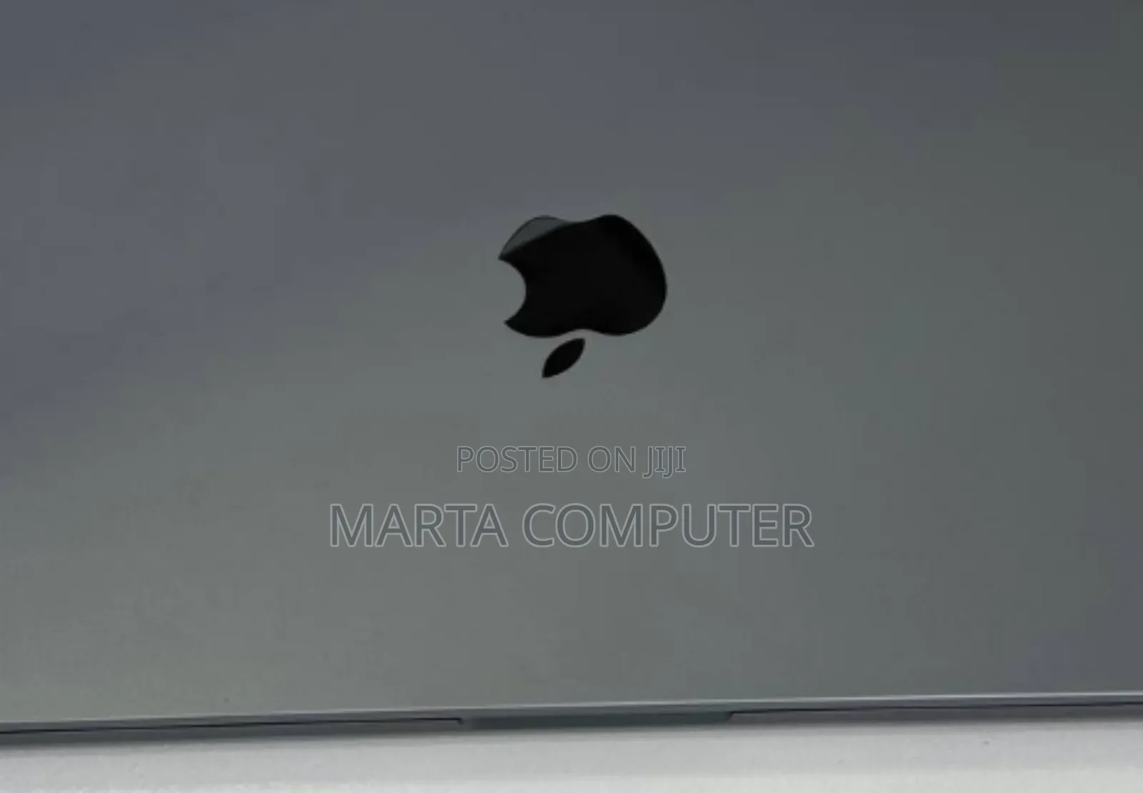 New Laptop Apple MacBook Air 2022 M2 8GB Apple M2 SSD 256GB