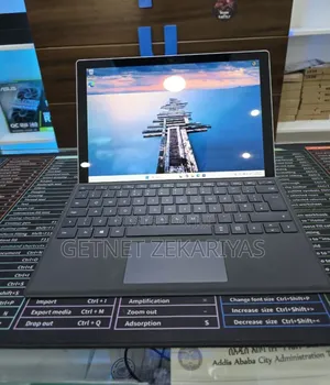 New Laptop Microsoft Surface Pro 7 8GB Intel Core I5 SSD 256GB