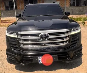 Toyota Land Cruiser 2022 Black