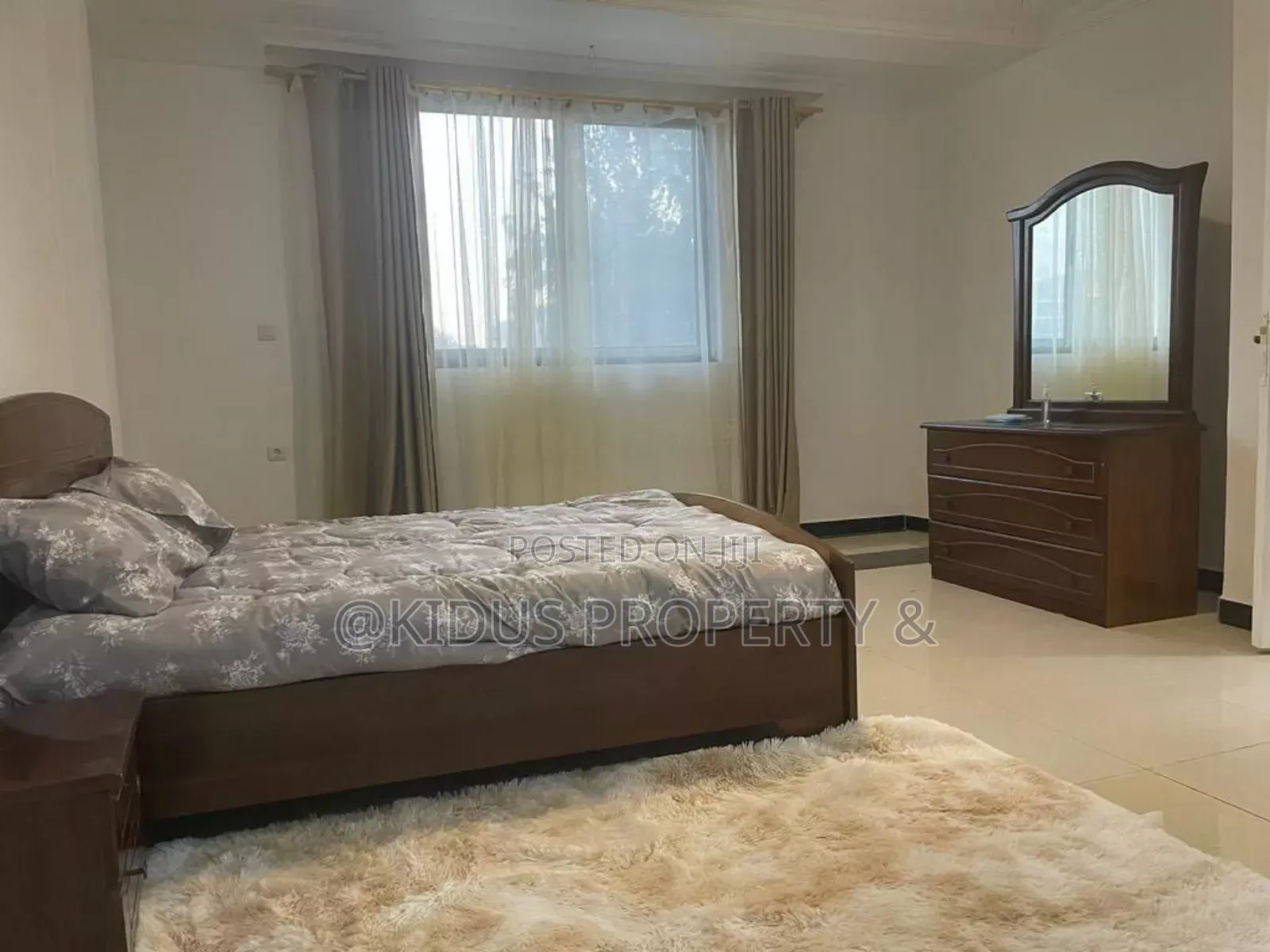 4bdrm Penthouse in Mekanisa Amigos, Nifas Silk-Lafto for sale