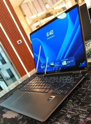 New Laptop HP Spectre X360 16GB Intel Core I7 SSD 1T