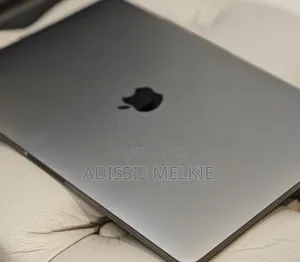 New Laptop Apple MacBook Pro 2019 16GB Intel Core I7 SSD 1T