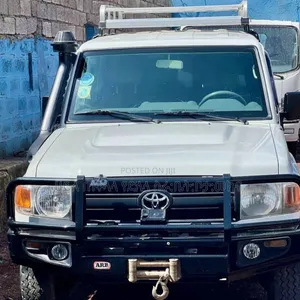 Toyota Land Cruiser 2017