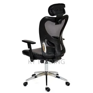 Too Relaxed Managerial Office Chair