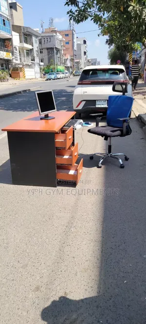 Computer Table