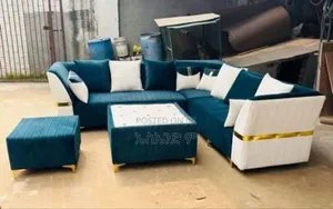 Walliso Sofa With Table