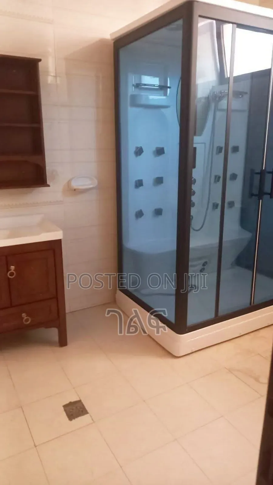 5bdrm House in የሚሸጥ G+1 ቤት አያት, Bole for sale