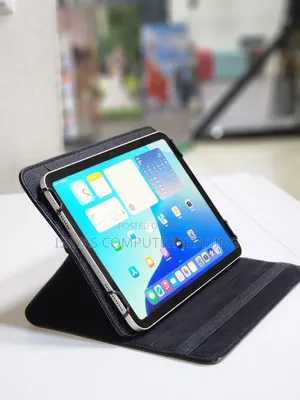 New Apple iPad Pro 11 (2025) 128 GB Silver