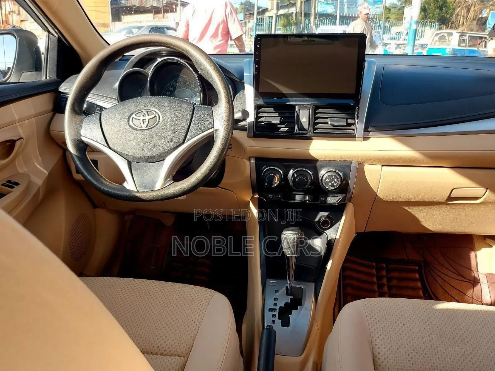Toyota Yaris 2014 White