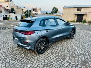 BYD E2 43 kWh 94 hp FWD 2025 Gray