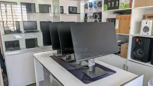 Dell 24" ( Resolution) Monitor