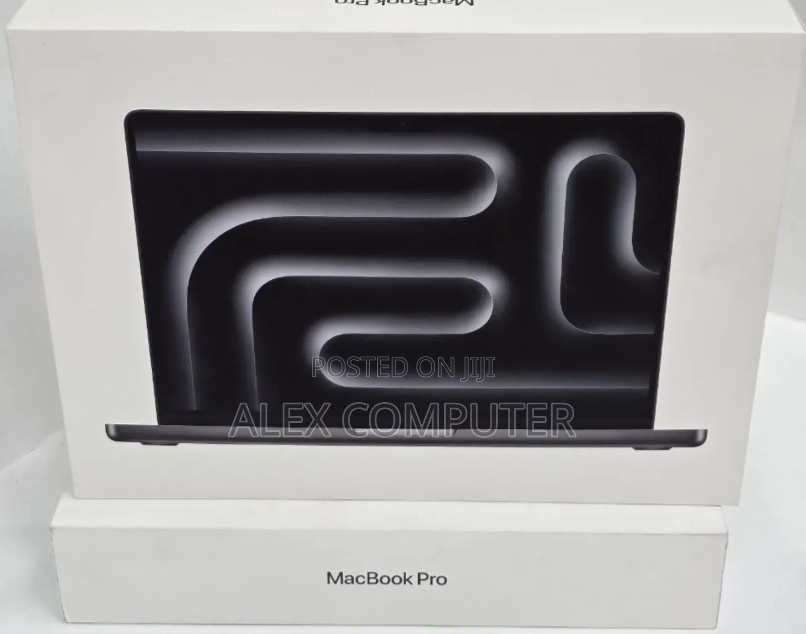 New Laptop Apple MacBook Pro 2024 M4 Pro 14-Inch 16GB Apple M4 SSD 1T