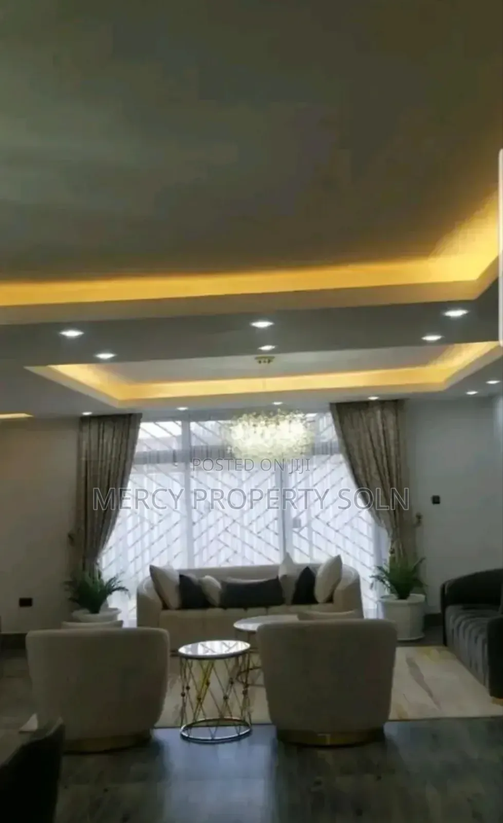 Furnished 10bdrm House in Bole for sale