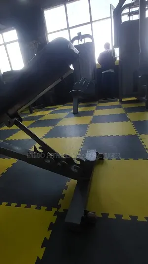 Strong Adjustable Bench for Full Body Workout