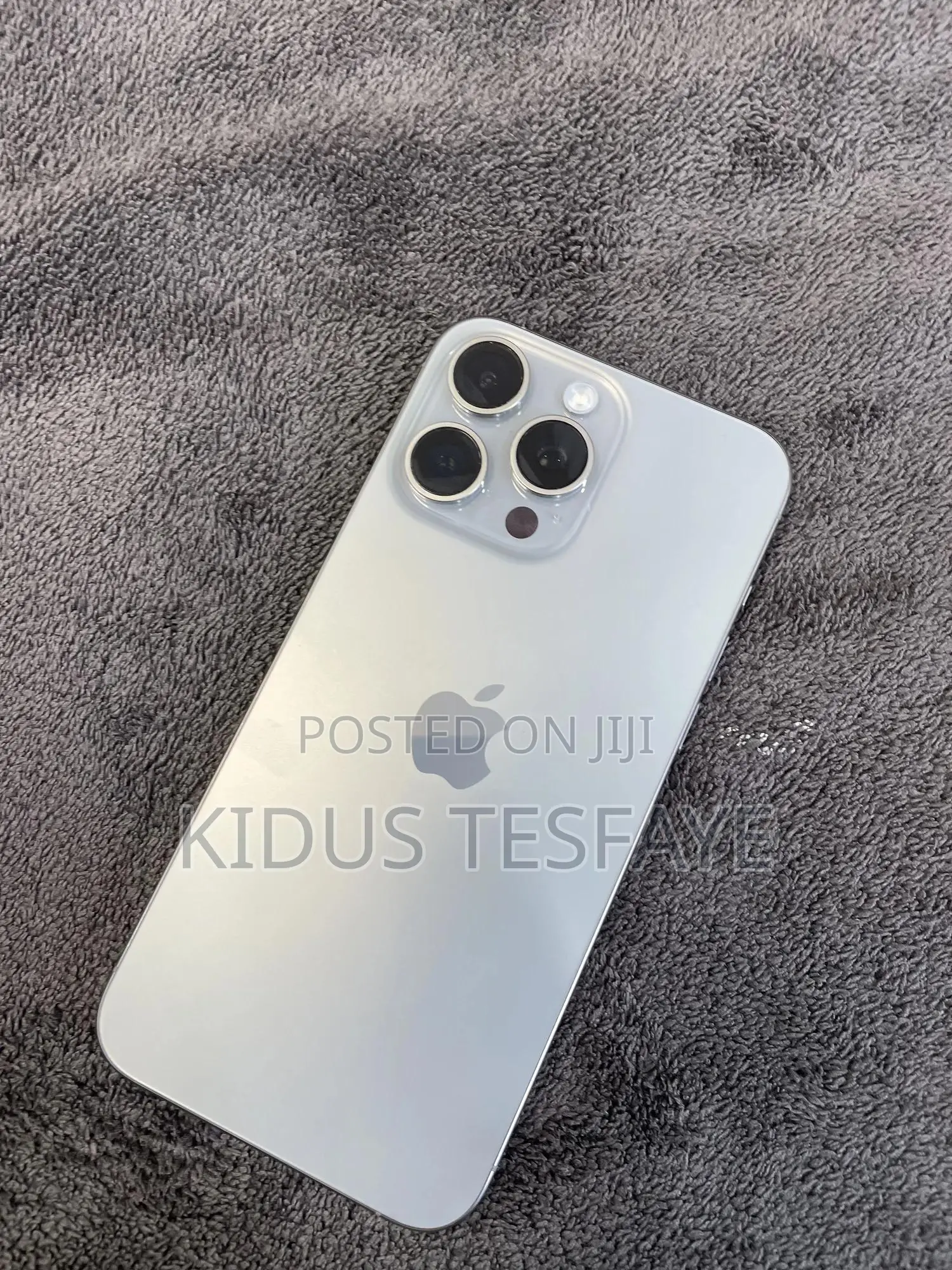 Apple iPhone 15 Pro Max 256 GB