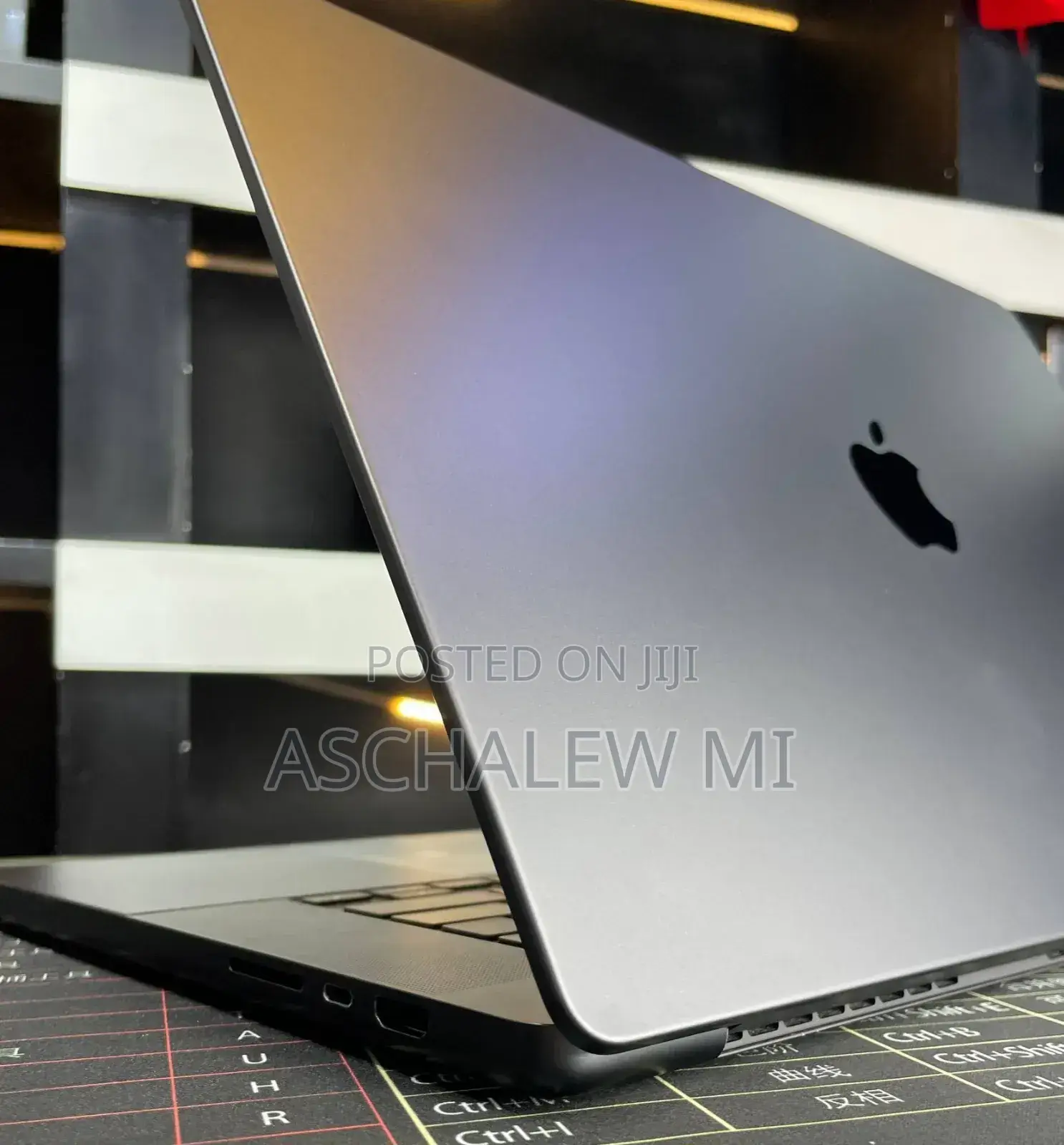 New Laptop Apple MacBook Pro 2021 M1 48GB Apple M1 Max SSD 2T