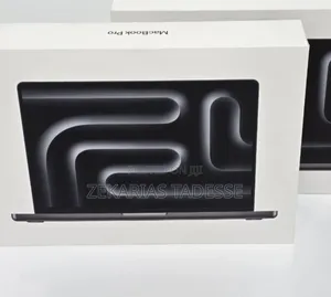 New Laptop Apple MacBook Pro 2024 M4 14-Inch 16GB Apple M4 SSD 1T