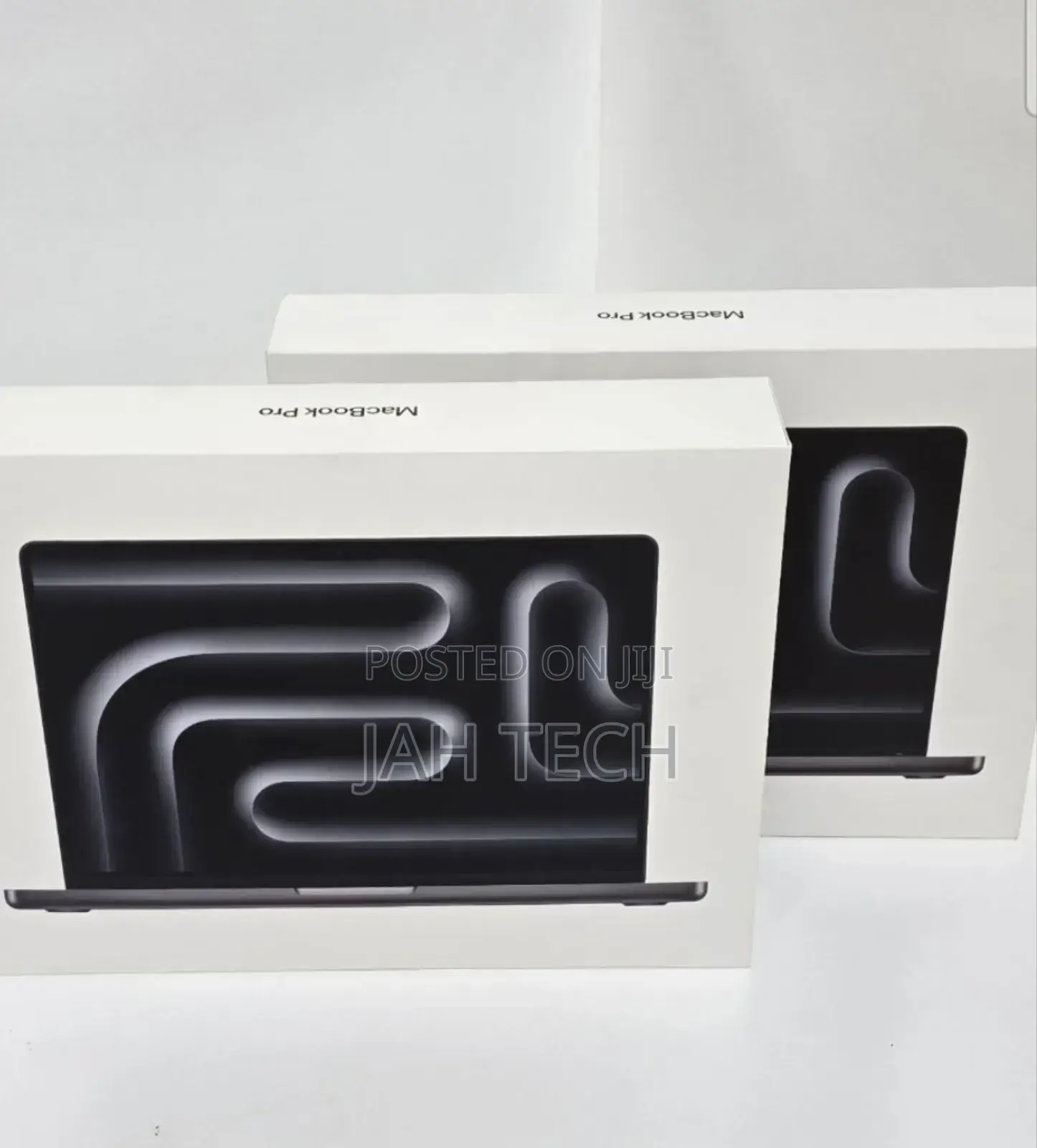 New Laptop Apple MacBook Pro 2024 M4 14-Inch 16GB Apple M4 Pro SSD 1T