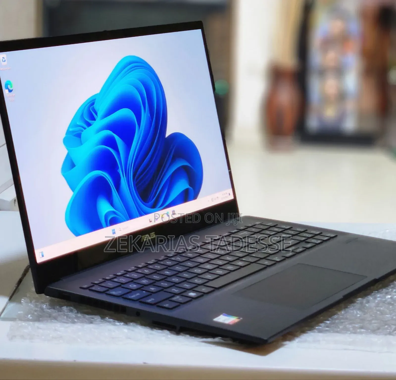 New Laptop Asus VivoBook 15 X505BA 16GB Intel Core I9 SSD 1T