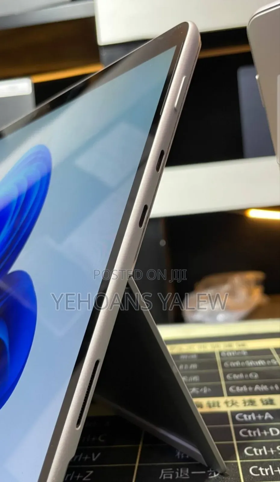New Laptop Microsoft Surface Pro 8 16GB Intel Core I7 SSD 512GB