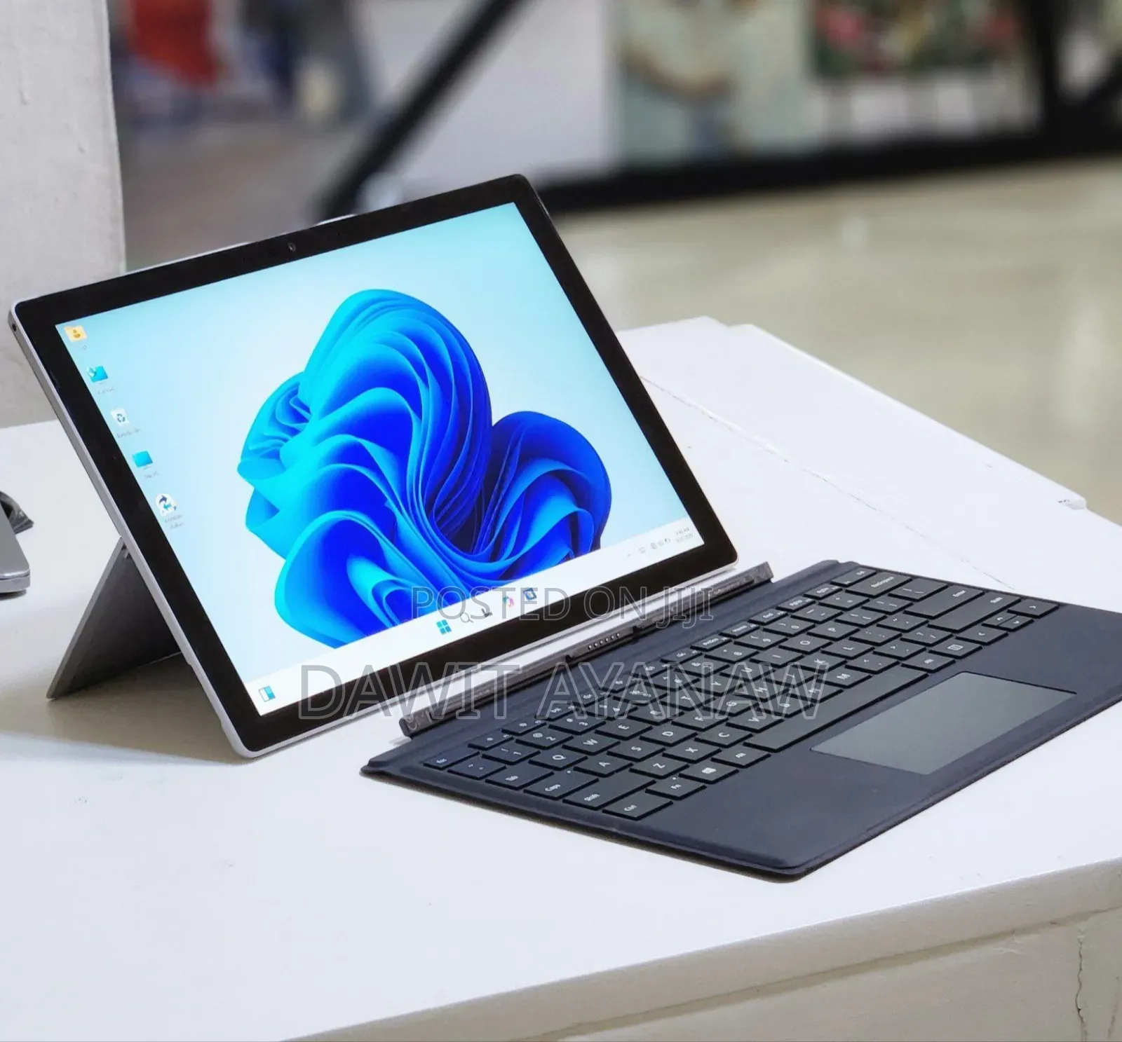New Laptop Microsoft Surface Pro 6 16GB Intel Core I7 SSD 256GB