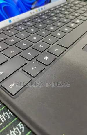 New Laptop Microsoft Surface Pro 8 16GB Intel Core I7 SSD 512GB