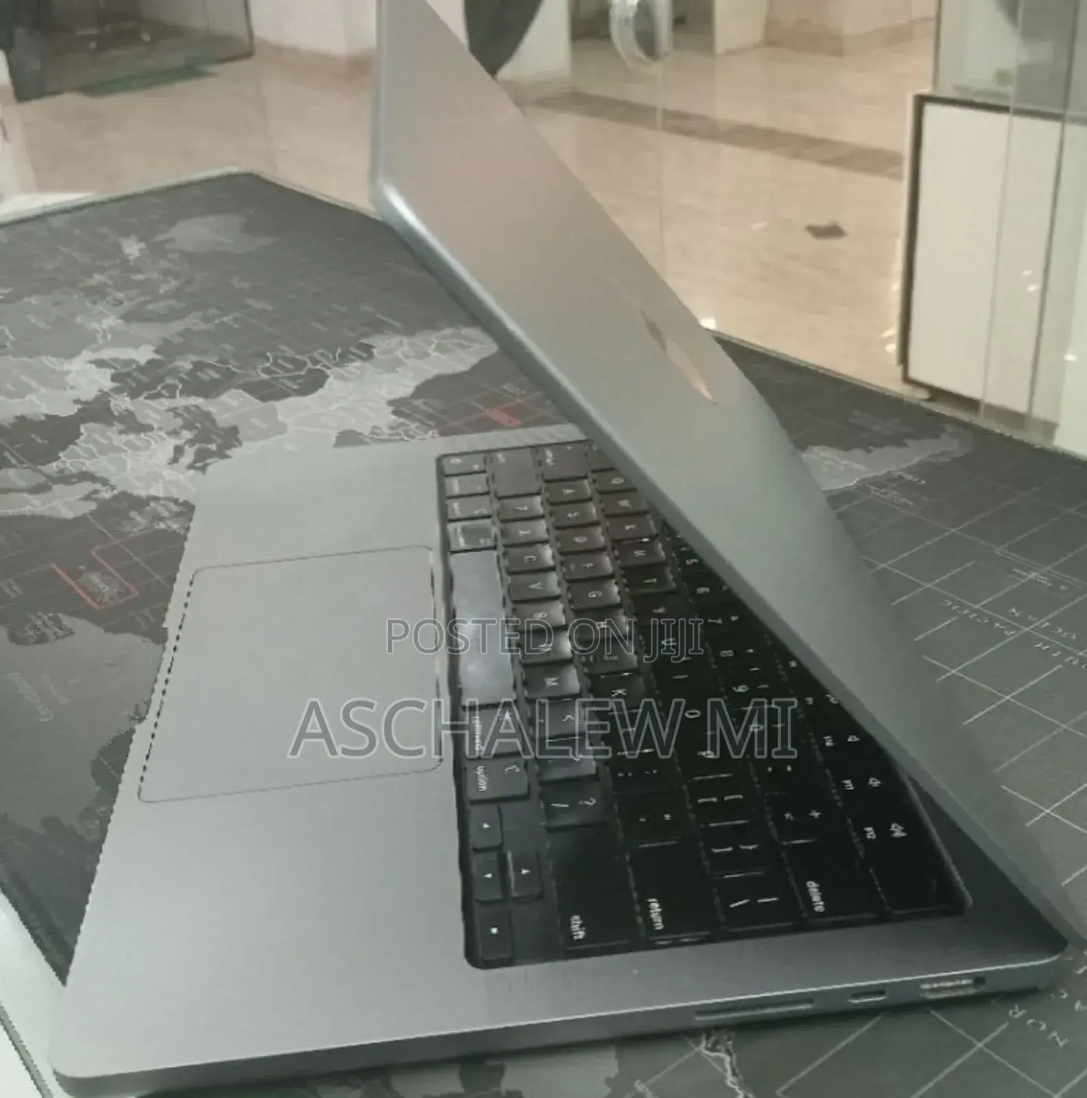 New Laptop Apple MacBook Pro 2021 M1 32GB Apple M1 Pro SSD 512GB
