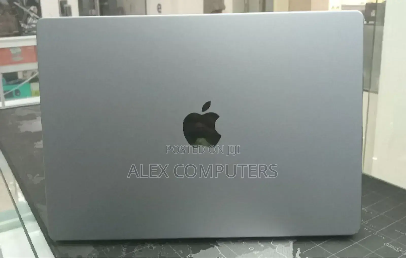 New Laptop Apple MacBook Pro M1 32GB Apple M1 SSD 512GB