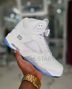 Nike Air Jordan 5 Retro "Metallic White"