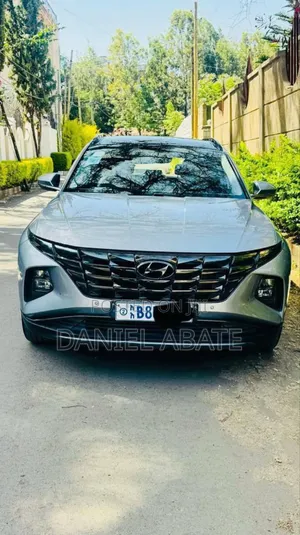 Hyundai Tucson 2022 Silver