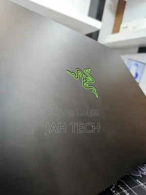 New Laptop Razer Blade 16GB Intel Core I7 SSD 512GB