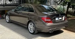 Mercedes-Benz C200 2012 Brown