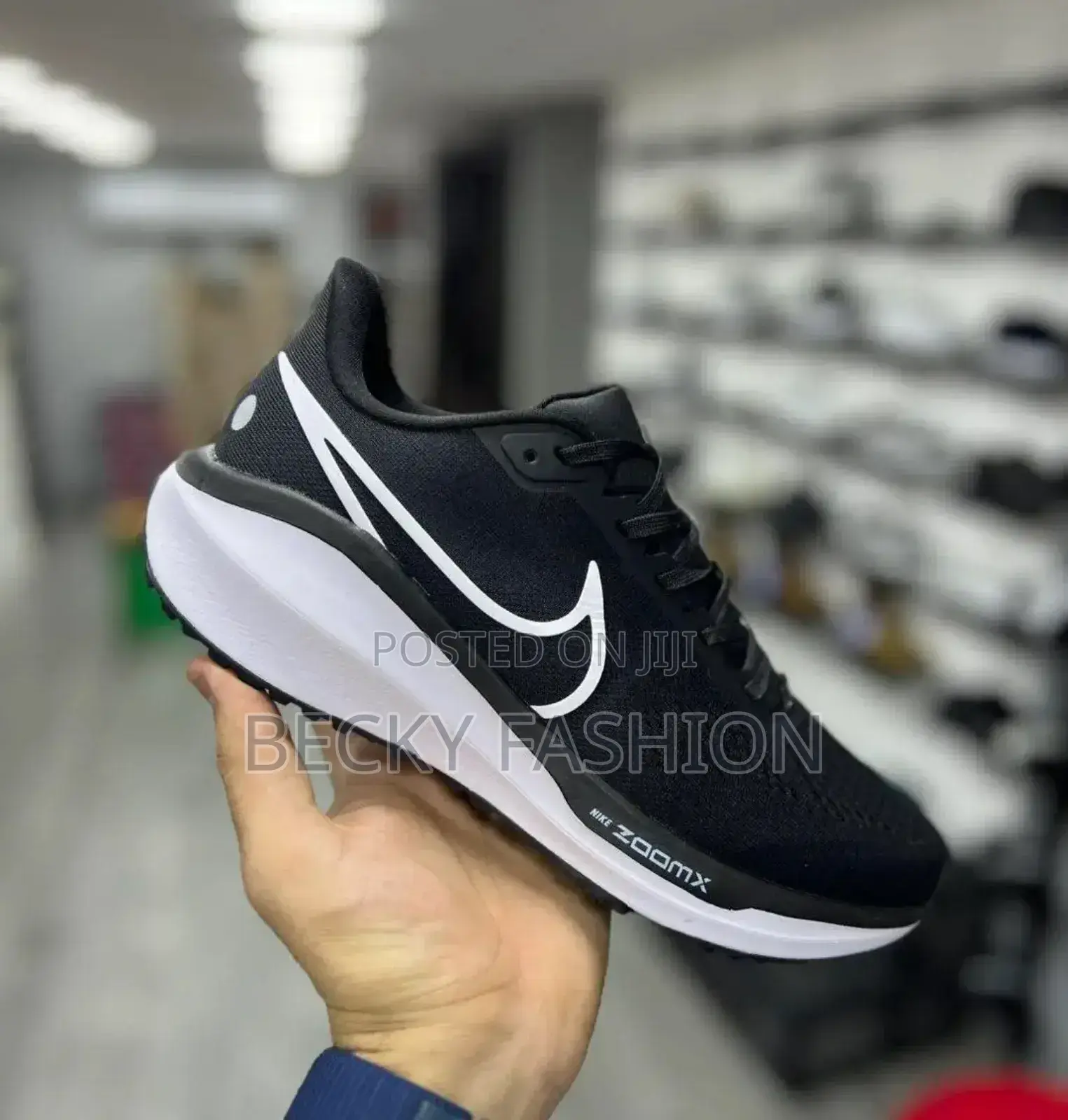 Nike Vomero Men's Sneaker Shoes