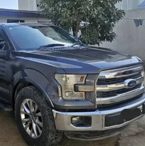 Ford F-150 Lariat 4x4 SuperCrew Cab Styleside 6.5 ft. box 157 in. WB