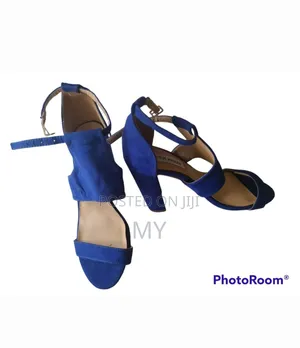 Ladies Shoe