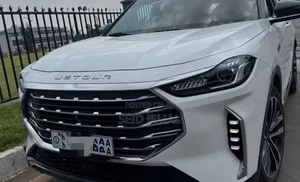 Jetour X70 Plus 2022 White