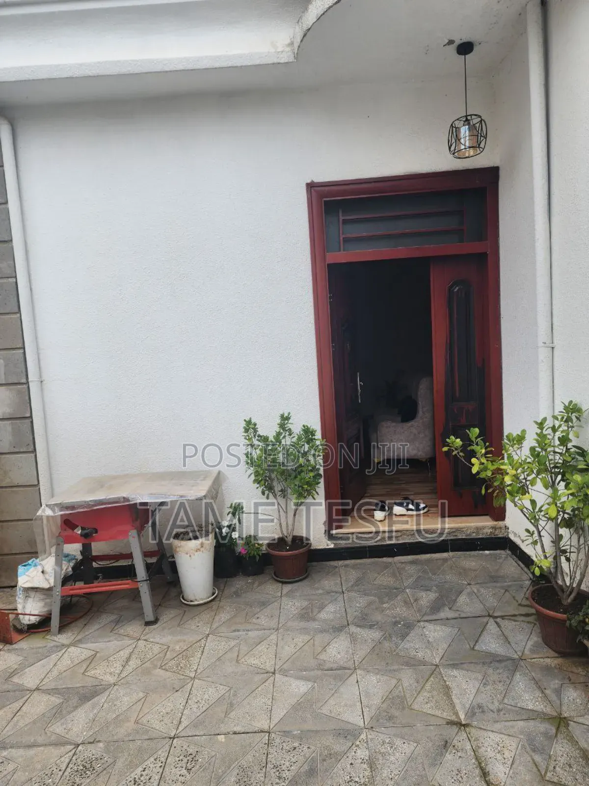 Furnished 3bdrm Villa in ሀያት, Bole for sale