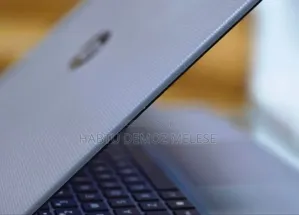New Laptop HP ZBook X2 16GB Intel Core I7 SSD 512GB