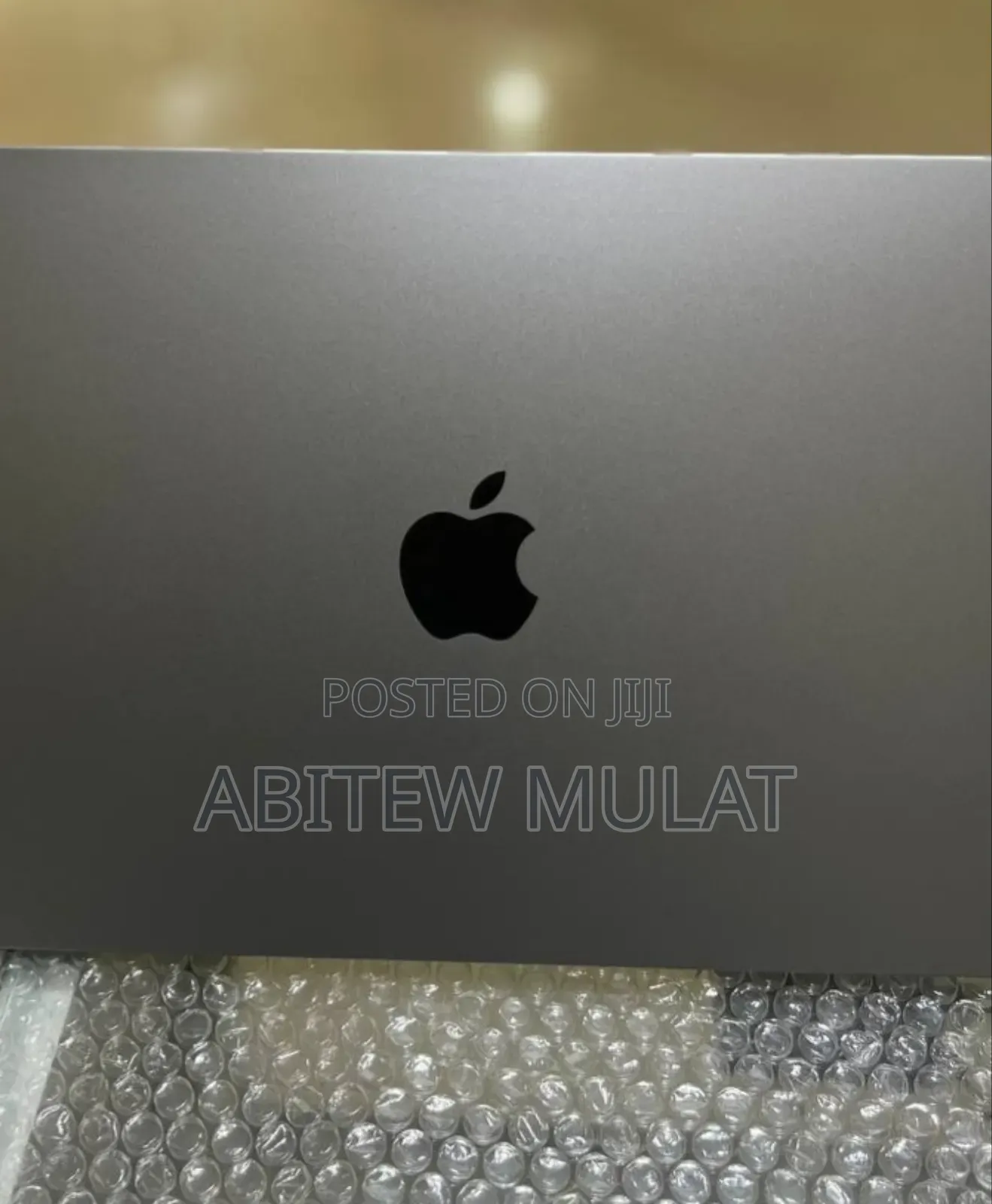 New Laptop Apple MacBook Air 2022 M2 8GB Apple M2 SSD 256GB