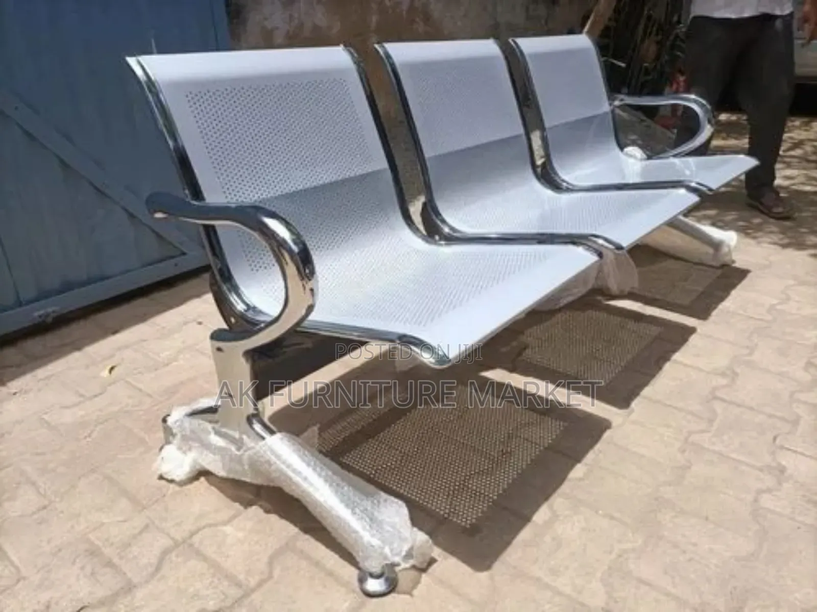 3-Seat Waiting Chair
