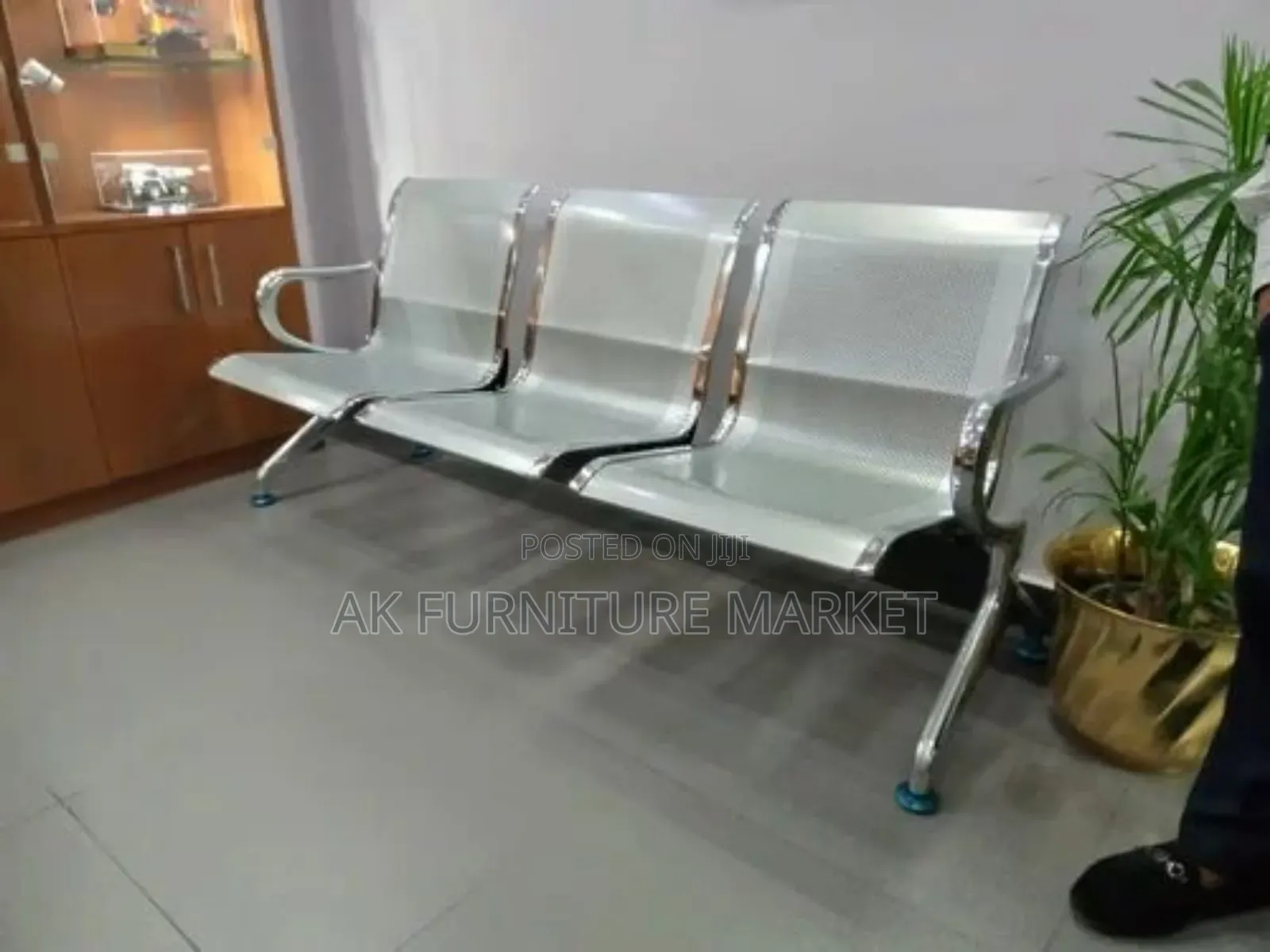 3-Seat Waiting Chair