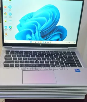 New Laptop HP EliteBook 840 16GB Intel Core I7 SSD 512GB