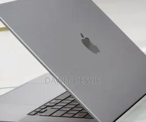 New Laptop Apple MacBook Pro 2021 M1 32GB Apple M1 Pro SSD 512GB