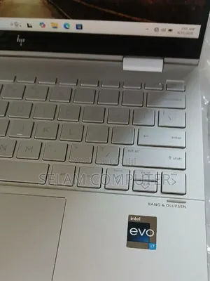 New Laptop HP Envy X360 8GB Intel Core I7 SSD 512GB