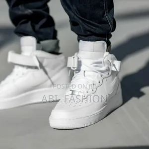Nike Air Force 1 Mid Boots White