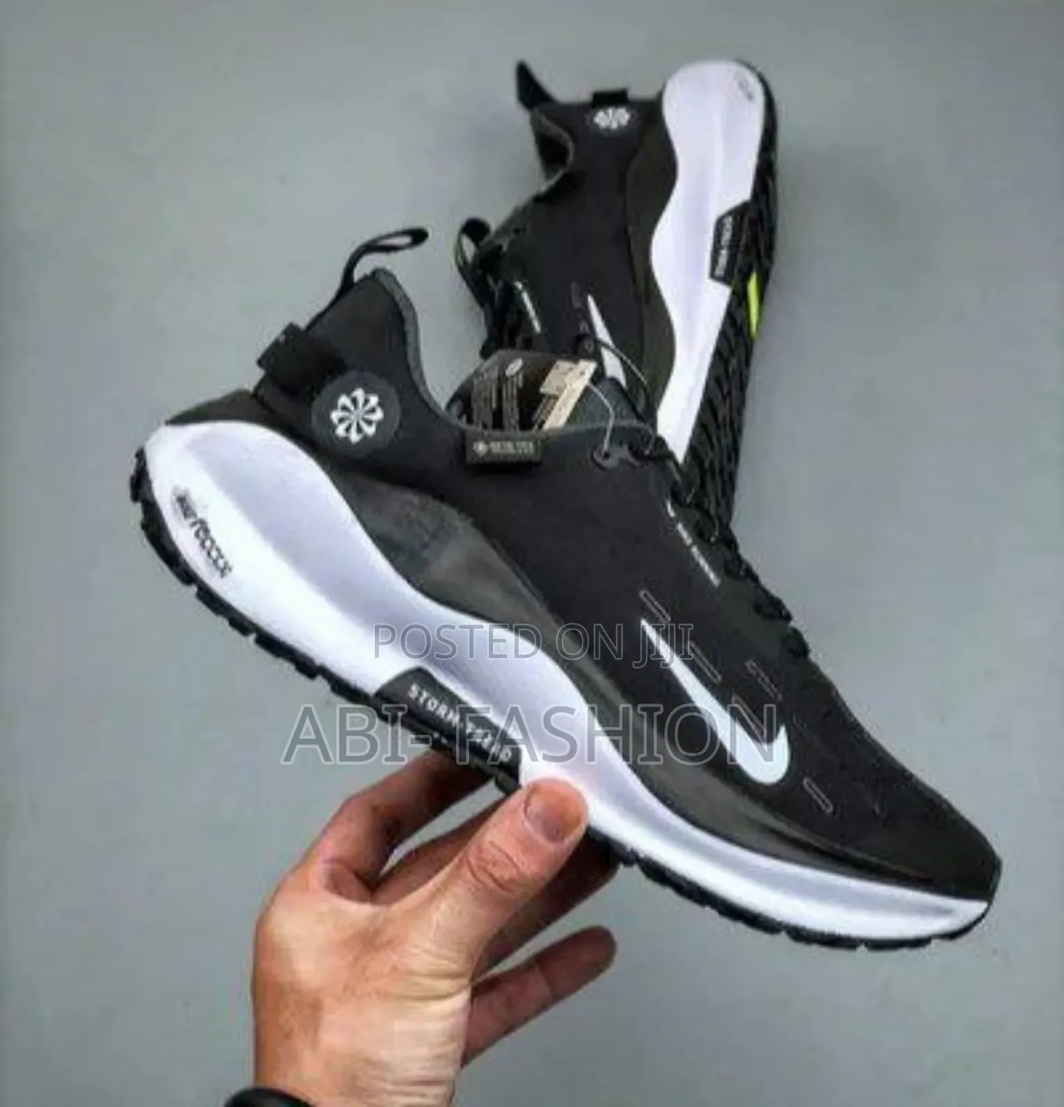 Nike Reactx Infinity Run 4 Gore-Tex White Sole